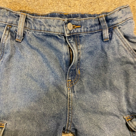 Old Navy High-Rise Baggy Wide-Leg Jeans - Picture 6 of 6